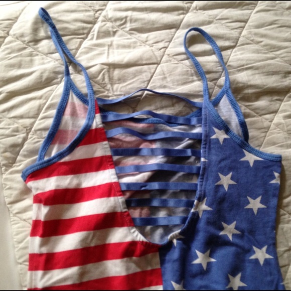 🔴 America Flag Strappy Onsie Sz M EUC 4th of July - Picture 4 of 5